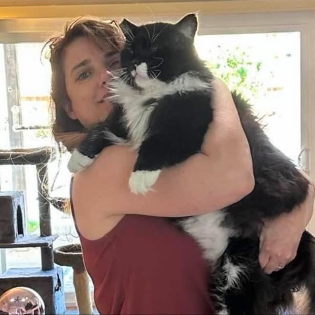 Sandy with pets